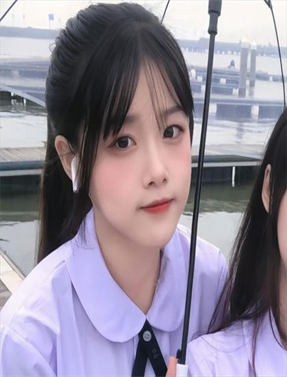 《战长沙》色彩运用文化解析：色调选择与情绪表达分析