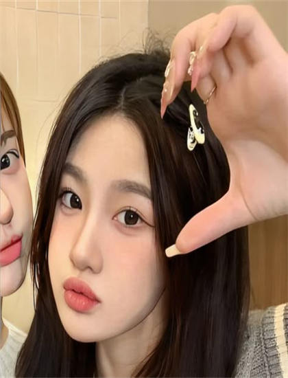 技术分析：《重生后绝色女总裁哭着求复合》中的无人机拍摄 行业领先的技术实践 为艺术创作提供更多可能